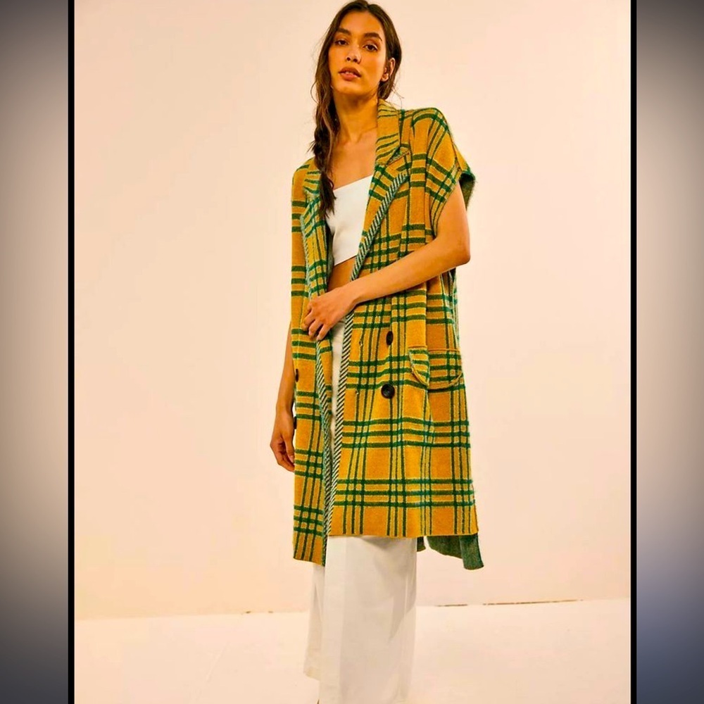 New with tags Plaid Sleeveless Peacoat FREE PEOPLE